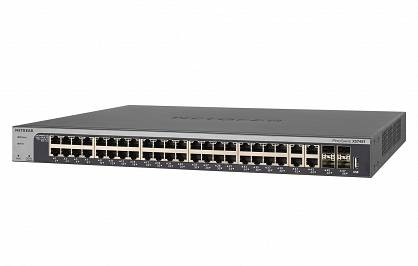 Switch Rack NETGEAR XS748T-100NES (44x 10/100/1000Mbps)
