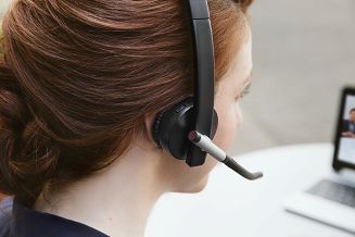 Logitech H820e Zestaw słuchawkowy Bezprzewodowy Opaska na głowę Biuro/centrum telefoniczne Podstawka do ładowania Czarny - 11