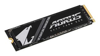 Dysk SSD Gigabyte AORUS 7300 2 TB M.2 NVMe Gen4 7300/6850 MB/s - 3