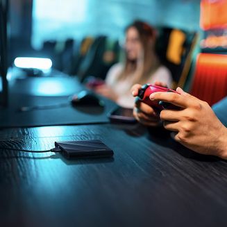 Dysk SSD Samsung T9 2TB MU-PG2T0B/EU - 4