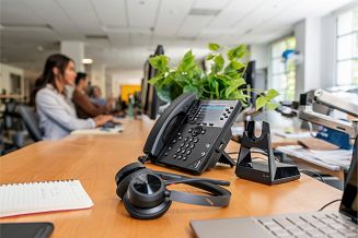 Zestaw słuchawkowy Bluetooth Poly Voyager 4320 MS Teams Certified USB-A Headset +BT700 dongle 77Y98AA - 7