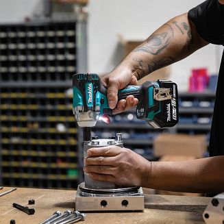 Makita DTW302Z klucz zasilany 3/8