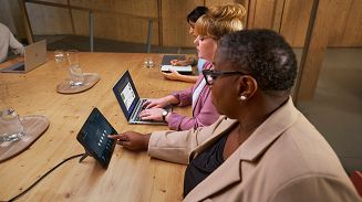 HP EliteBook 860 G10 i7-1355U 16