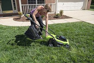 24V Kosiarka 33cm GREENWORKS GD24LM33 - 2516107 - 5