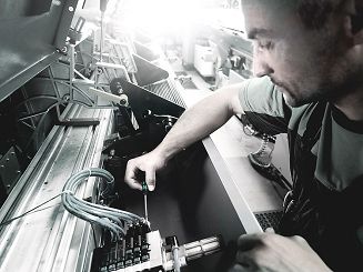 Zestaw wkrętaków precyzyjnych TORX BO z otworem+stojak, 6 szt. - 3