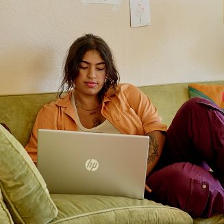 HP 15-fd0234nw i3-1215U 15,6”FHD AG 8GB SSD256 UHD 64EUs Cam720p 41Wh DOS 2Y Natural Silver - 5