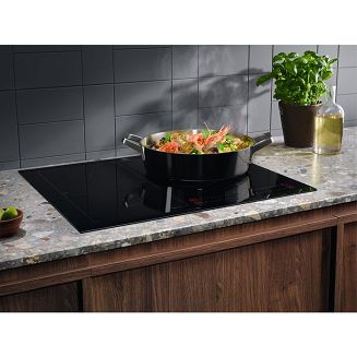 Płyta indukcyjna ELECTROLUX EIS62453IZ SaphirMatt czarny mat - 3