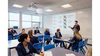 Epson Full HD (1920x1080) 4600 ANSI lumenów Biały Wi-Fi Gwarancja na lampę 12 miesięcy - 9