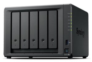 NAS Synology DS1525+, Tower, 5×2,5″/3,5″ SATA + 2x M.2 2280 NVMe SSD